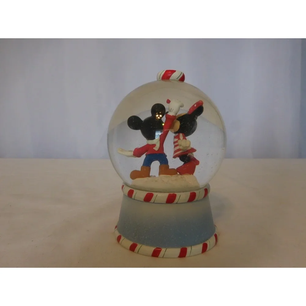 Disney Christmas Minnie Kissing Mickey Mouse Snow Globe Under the Mistletoe 2010